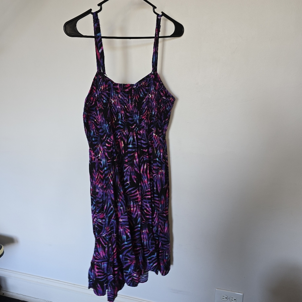 Torrid Smocked Pink and Purple Palm Leaf Dress - Plus Size: 2x - Picture 9 of 11